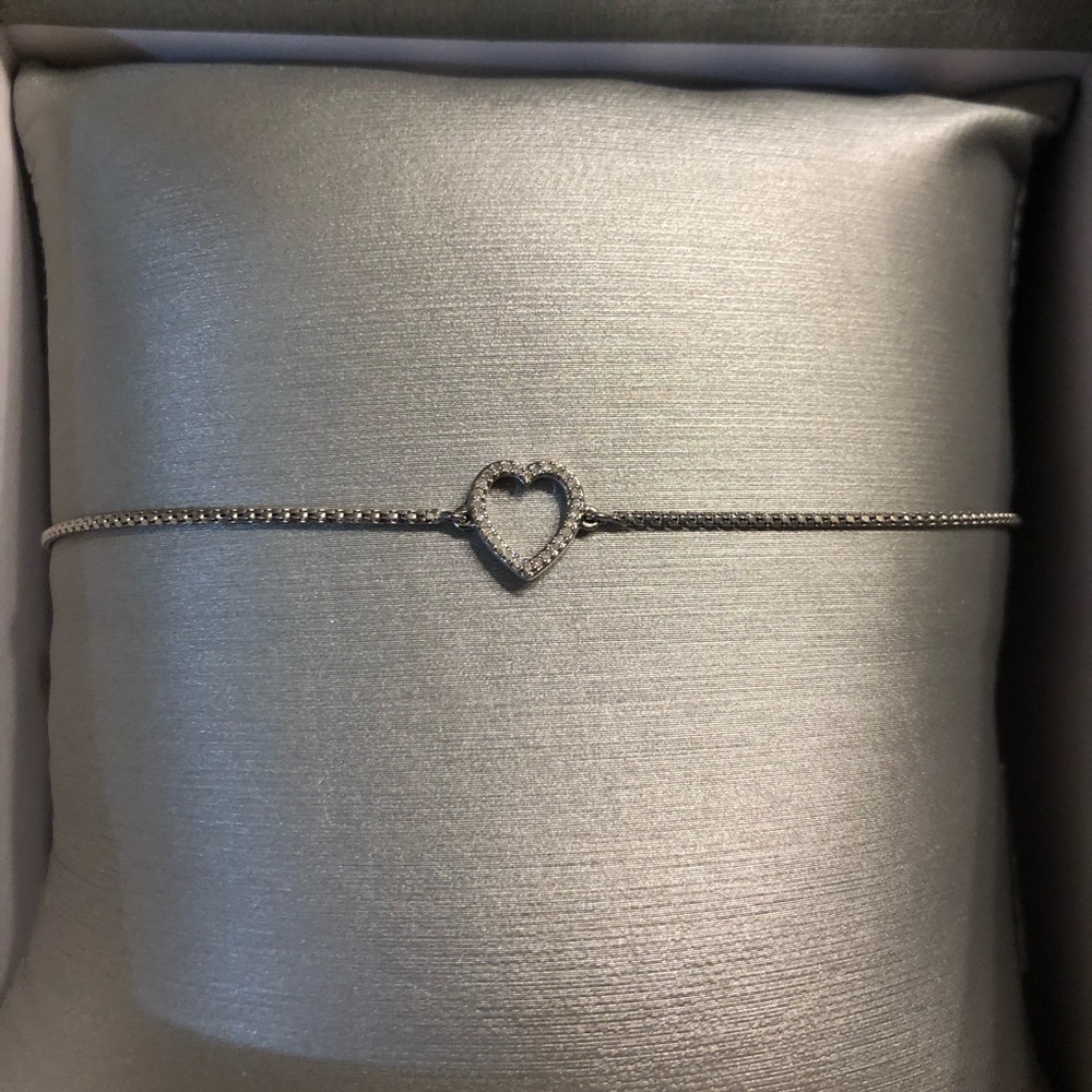 Zales Heart Bracelet S